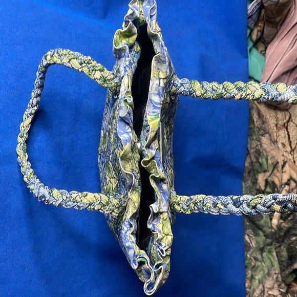 April Cornell for Isabella’s journey tapestry petite carpet bag - Picture 5 of 5